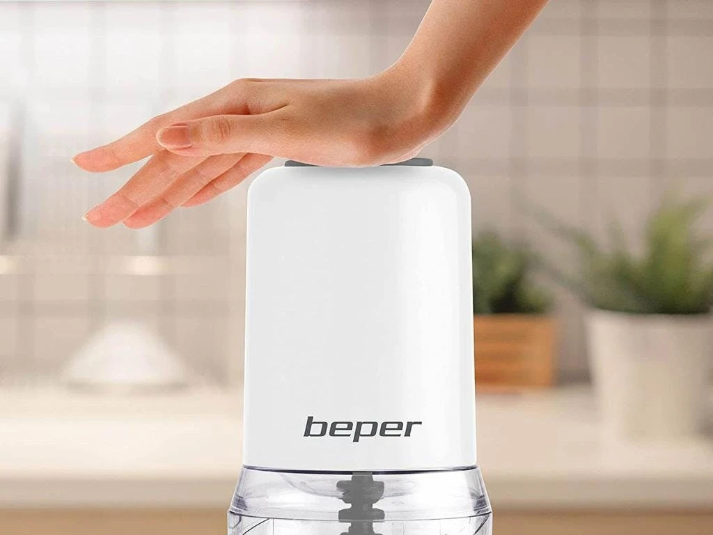 Beper BP.552 Universal-Zerkleinerer Mit Doppelter Klinge Für Gleichmäßiges Mahlen Und Zerkleinern 2 Beper BP.552 Universal-Zerkleinerer Mit Doppelter Klinge Für Gleichmäßiges Mahlen Und Zerkleinern – Bild 2